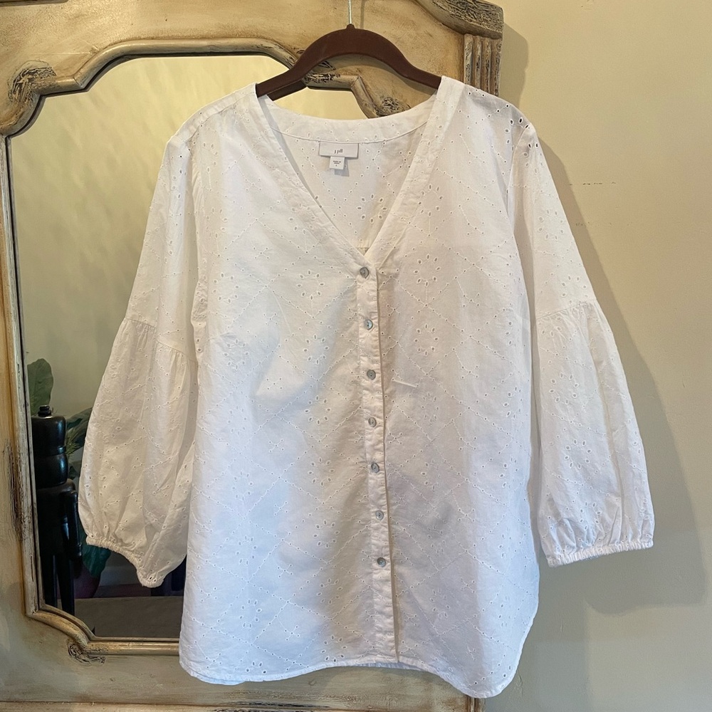 J. Jill Eyelet Lantern Sleeve Top